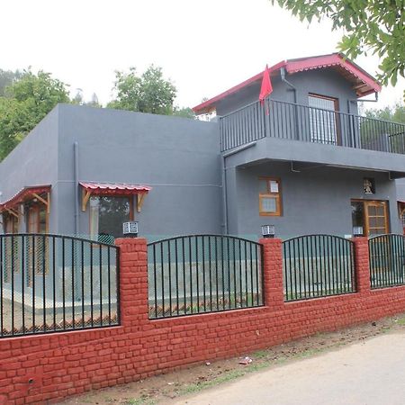 Winter Woods Cottages - 3-Bedroom Homestay Shitlakhet 외부 사진