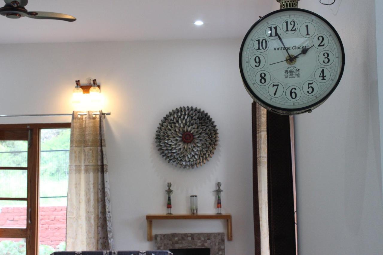Winter Woods Cottages - 3-Bedroom Homestay Shitlakhet 외부 사진
