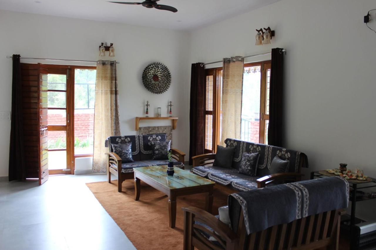 Winter Woods Cottages - 3-Bedroom Homestay Shitlakhet 외부 사진